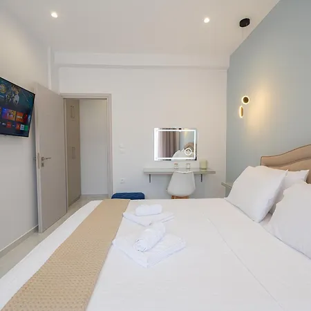On The Waves Apartment Corinth