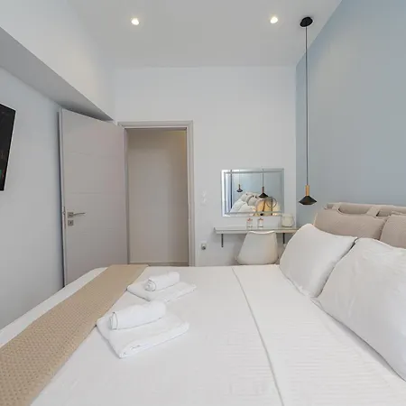 On The Waves Apartment Corinth