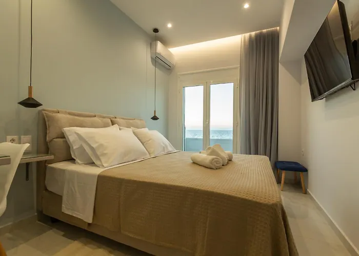 Apartment On The Waves *