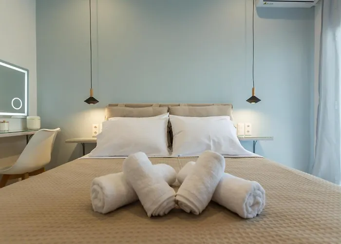 On The Waves * Corinth