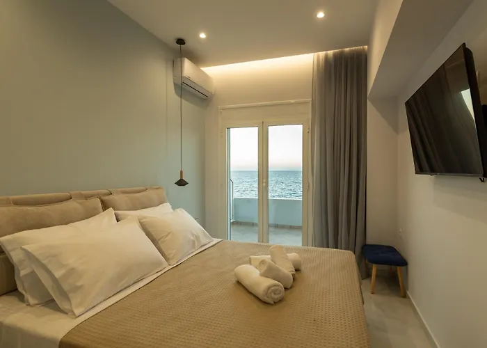 On The Waves Apartamento Corinth