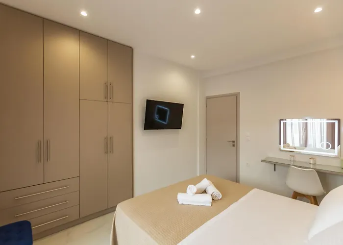 Apartment On The Waves